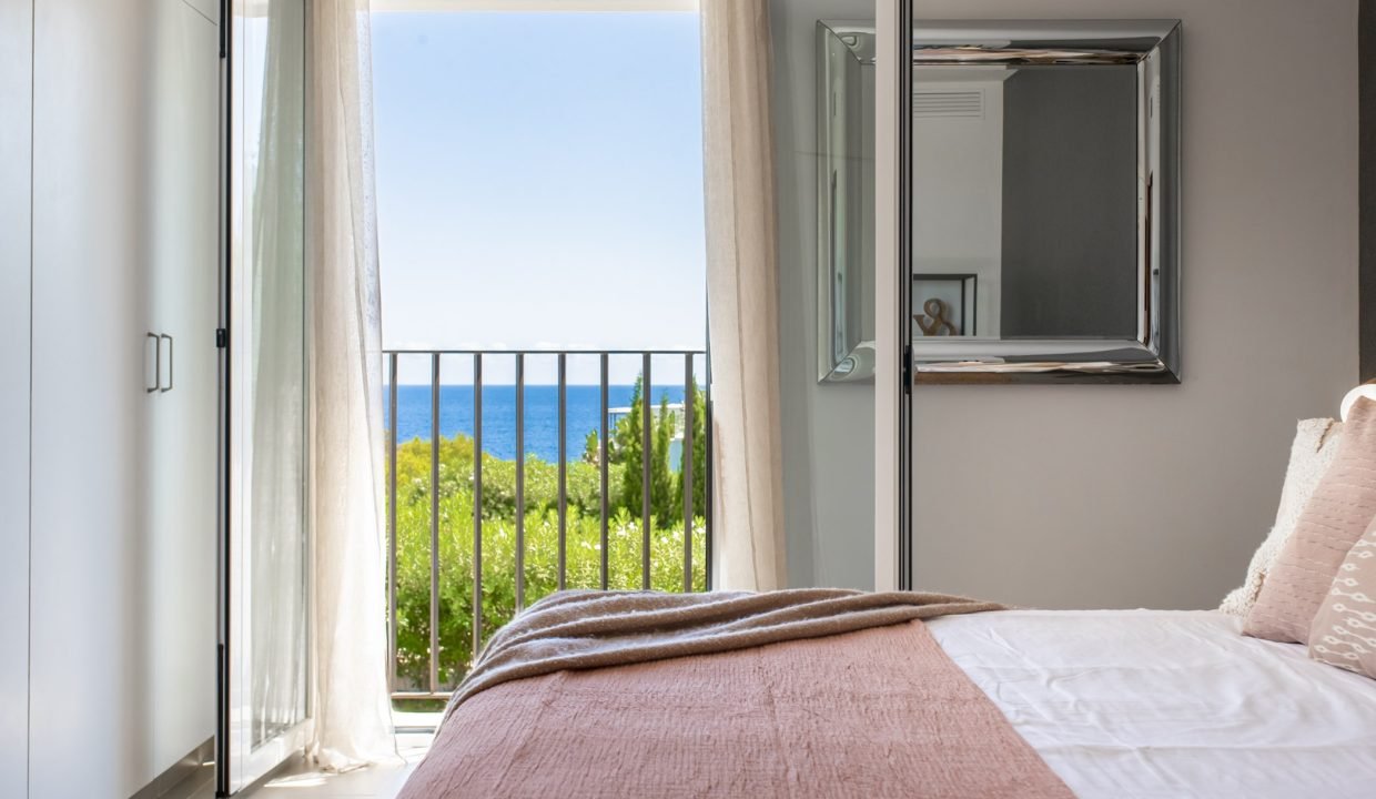 HighResolution_NoLogo-50