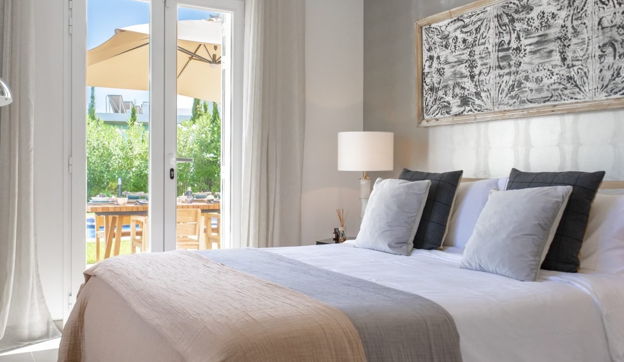 HighResolution_NoLogo-53