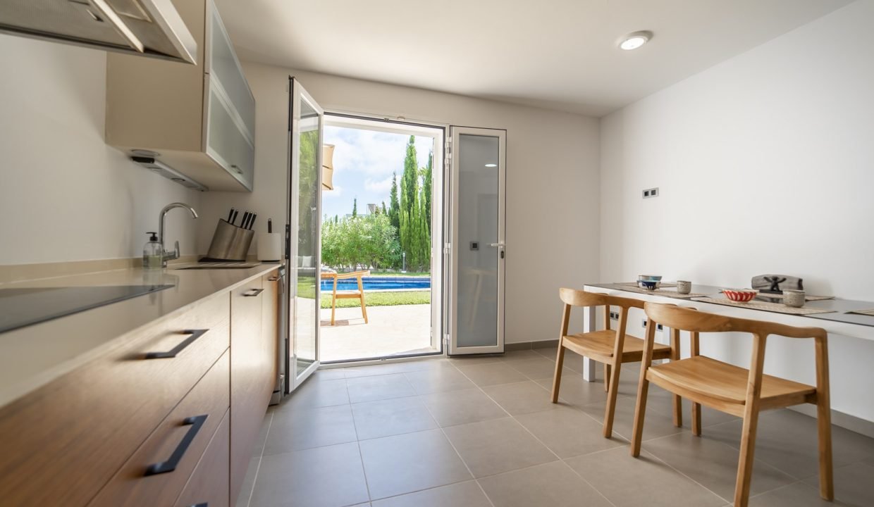 HighResolution_NoLogo-67