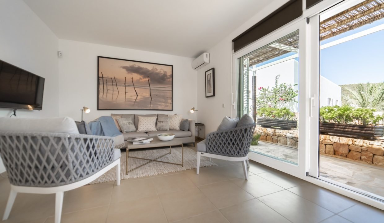 HighResolution_NoLogo-73