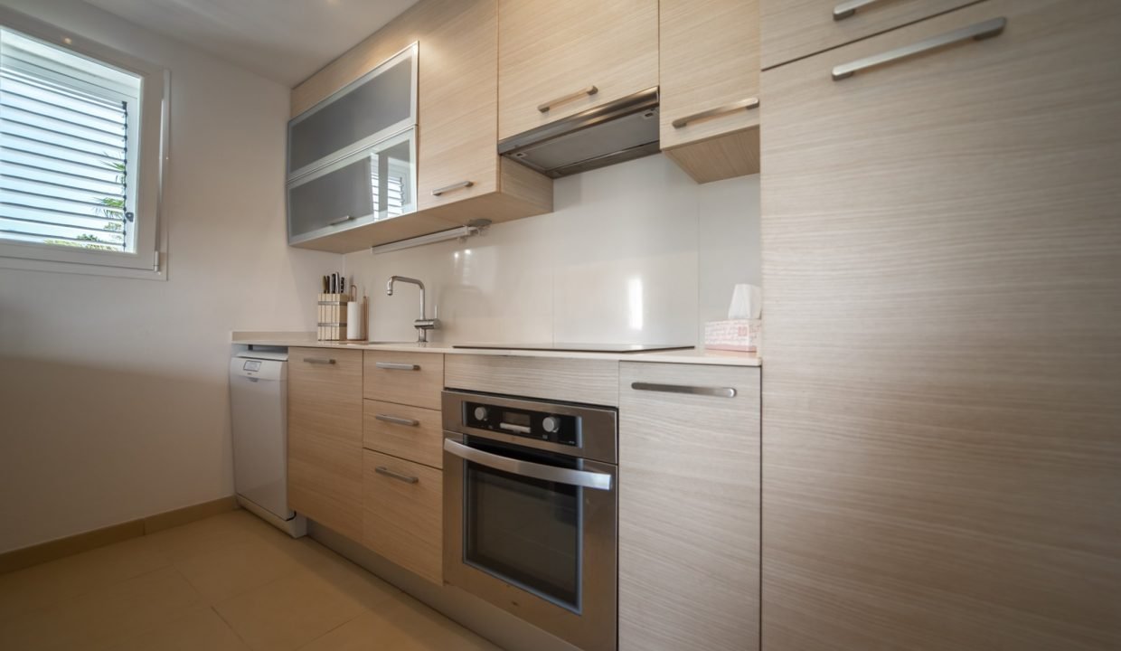 HighResolution_NoLogo-78