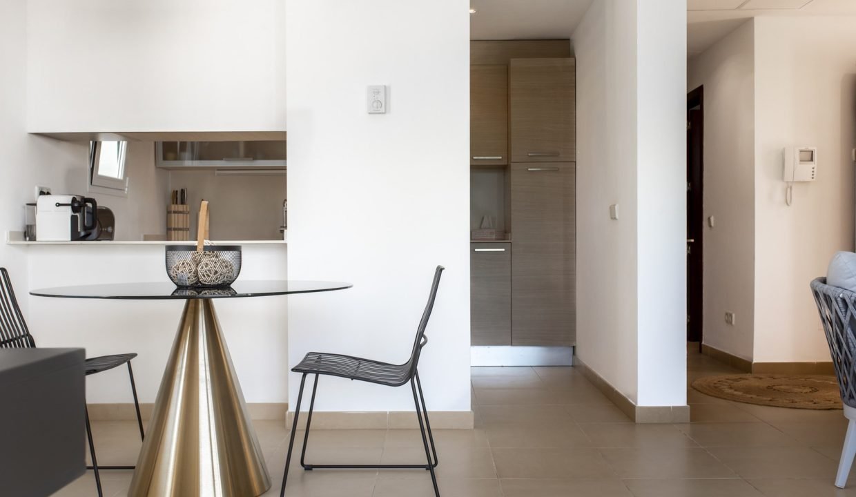 HighResolution_NoLogo-80