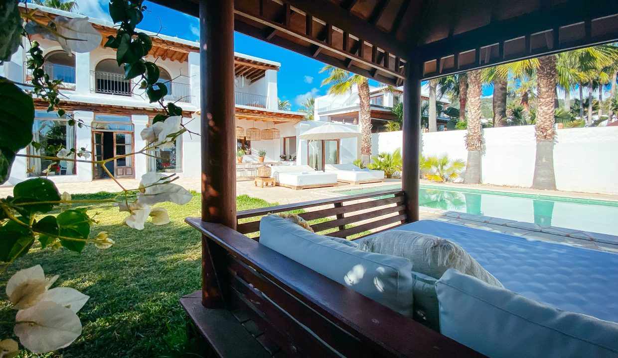 010_tombenzon_villa_secret_paradise