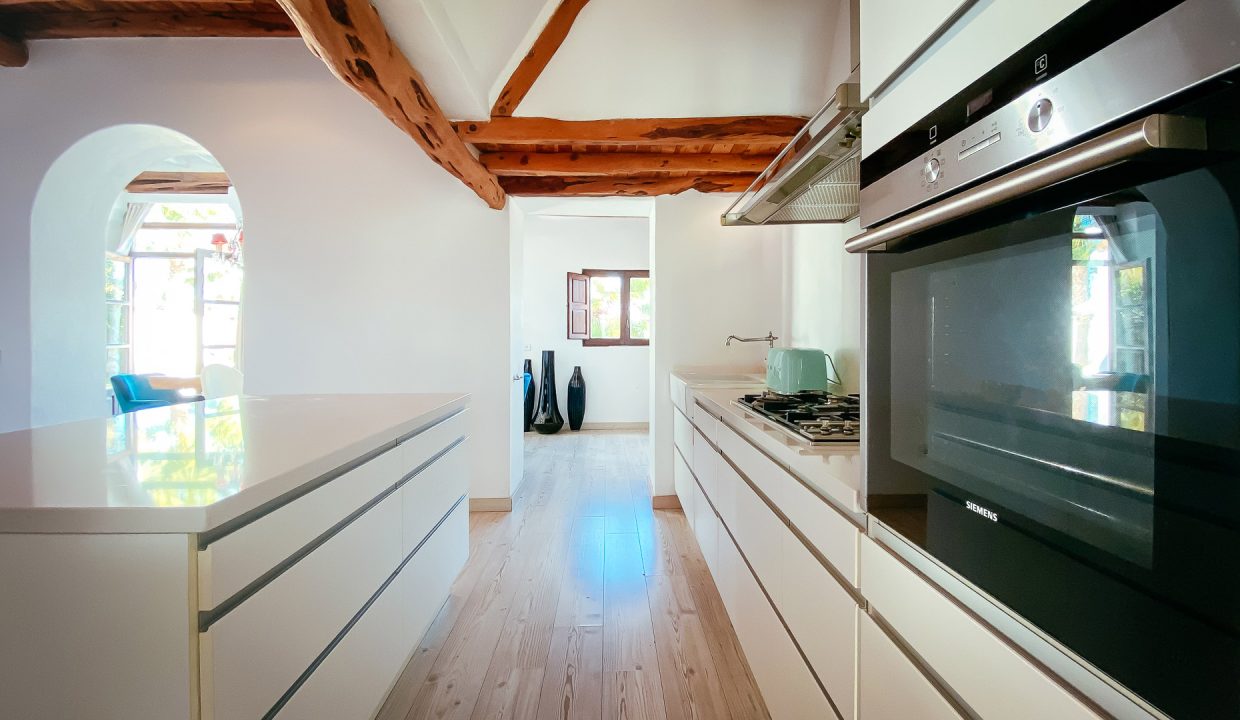 025_tombenzon_villa_secret_paradise