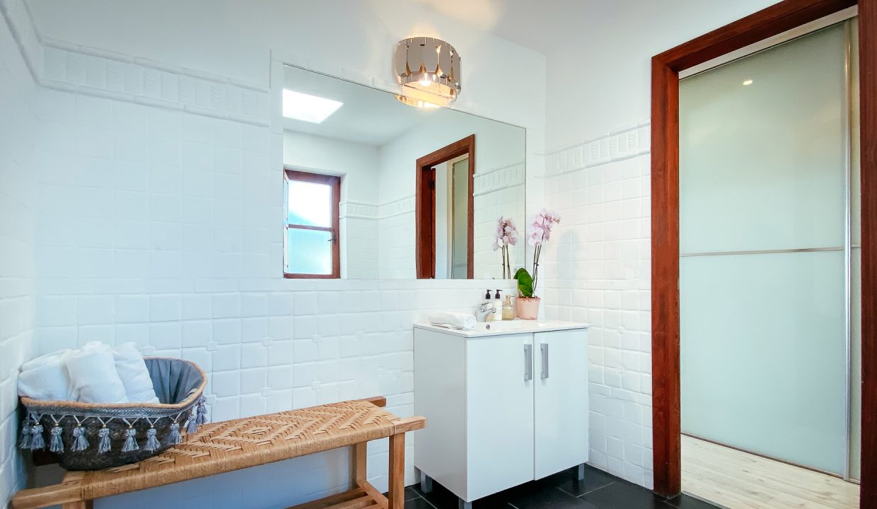 047_tombenzon_villa_secret_paradise