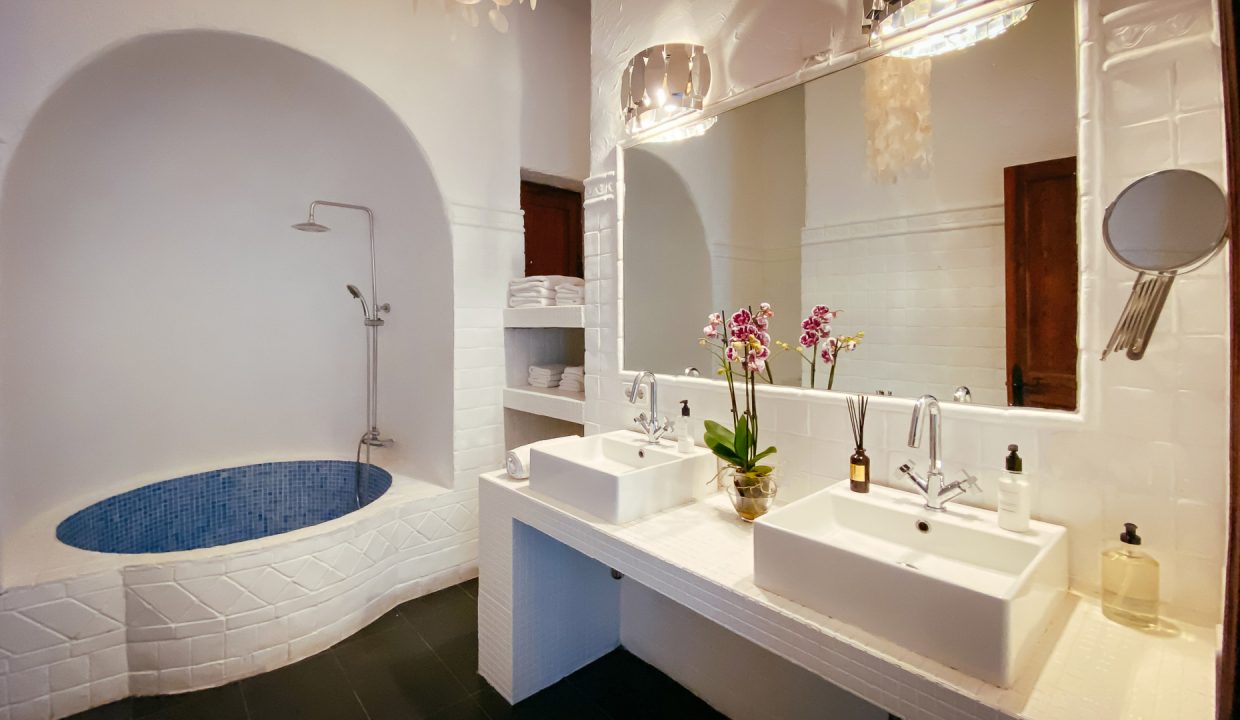 059_tombenzon_villa_secret_paradise