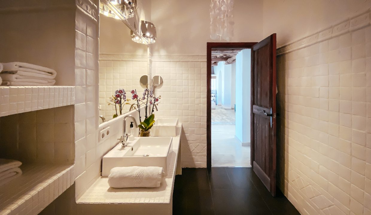 061_tombenzon_villa_secret_paradise