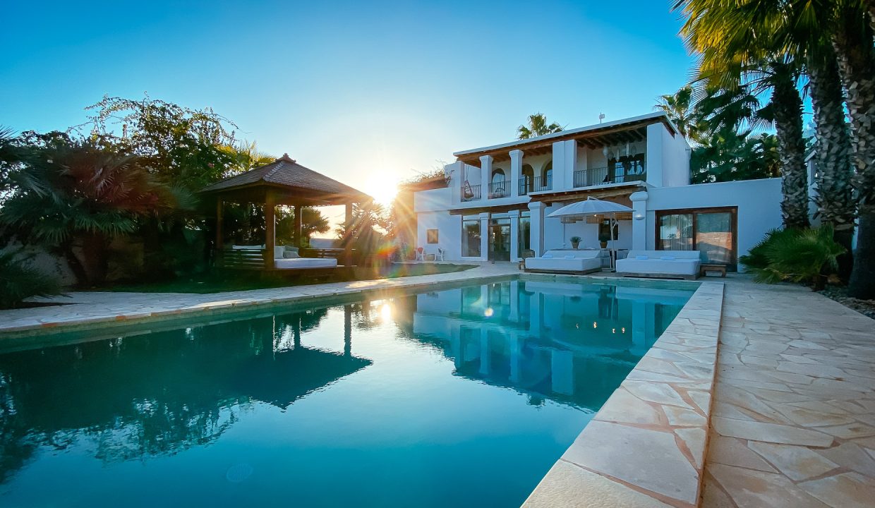 064_tombenzon_villa_secret_paradise