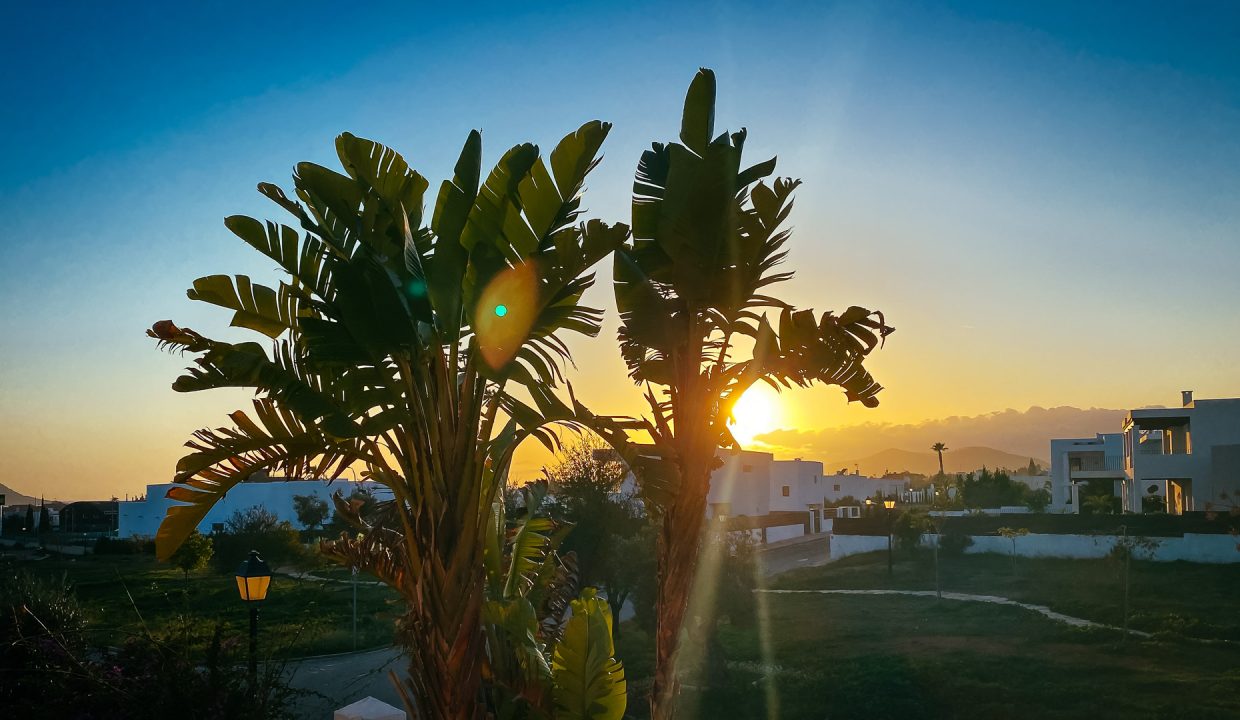 065_tombenzon_villa_secret_paradise