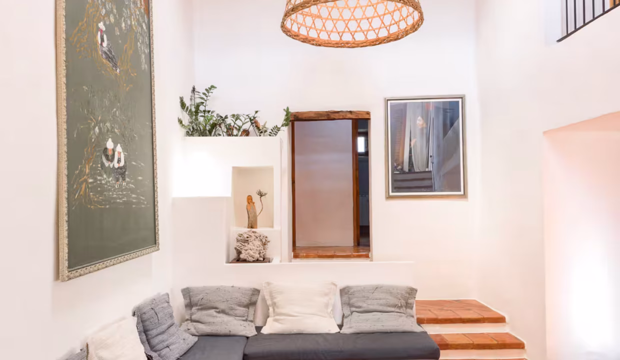 9ffa9e76-dfd4-4c9a-97f3-b9a6775a2b19