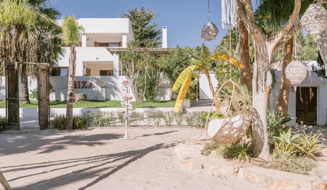 Captura de pantalla 2025-10-24 a la(s) 1.59.31 p. m.