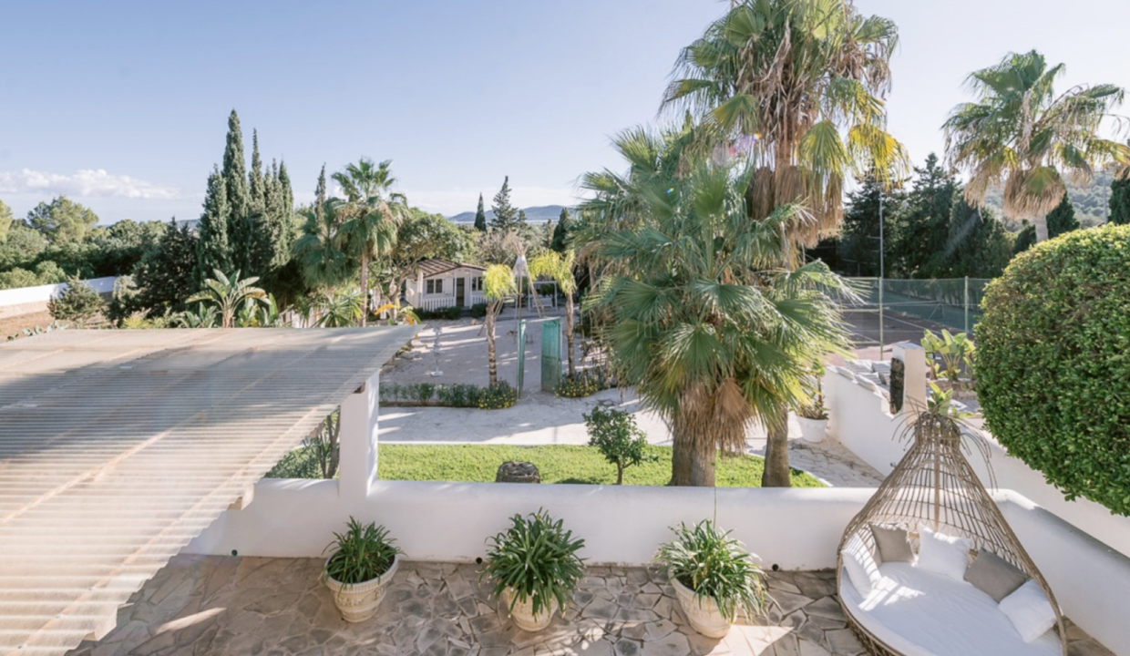 Captura de pantalla 2025-10-24 a la(s) 2.03.51 p. m.