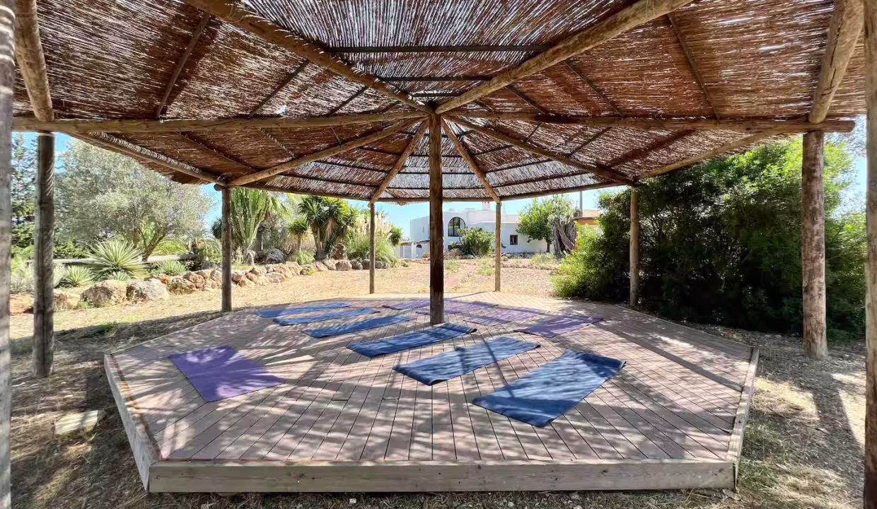 b64e2062-2dbd-49ca-9ef9-bd3dd1b2f71a