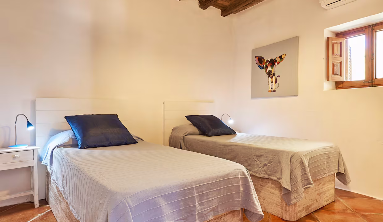 cef138a0-0c67-48b3-8a09-7d2abdddac78